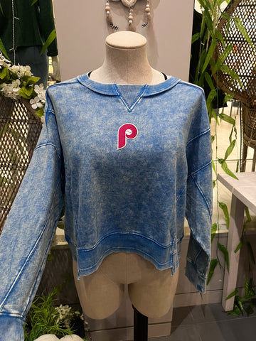 Phillies Washed Sweatshirt - vintage patch